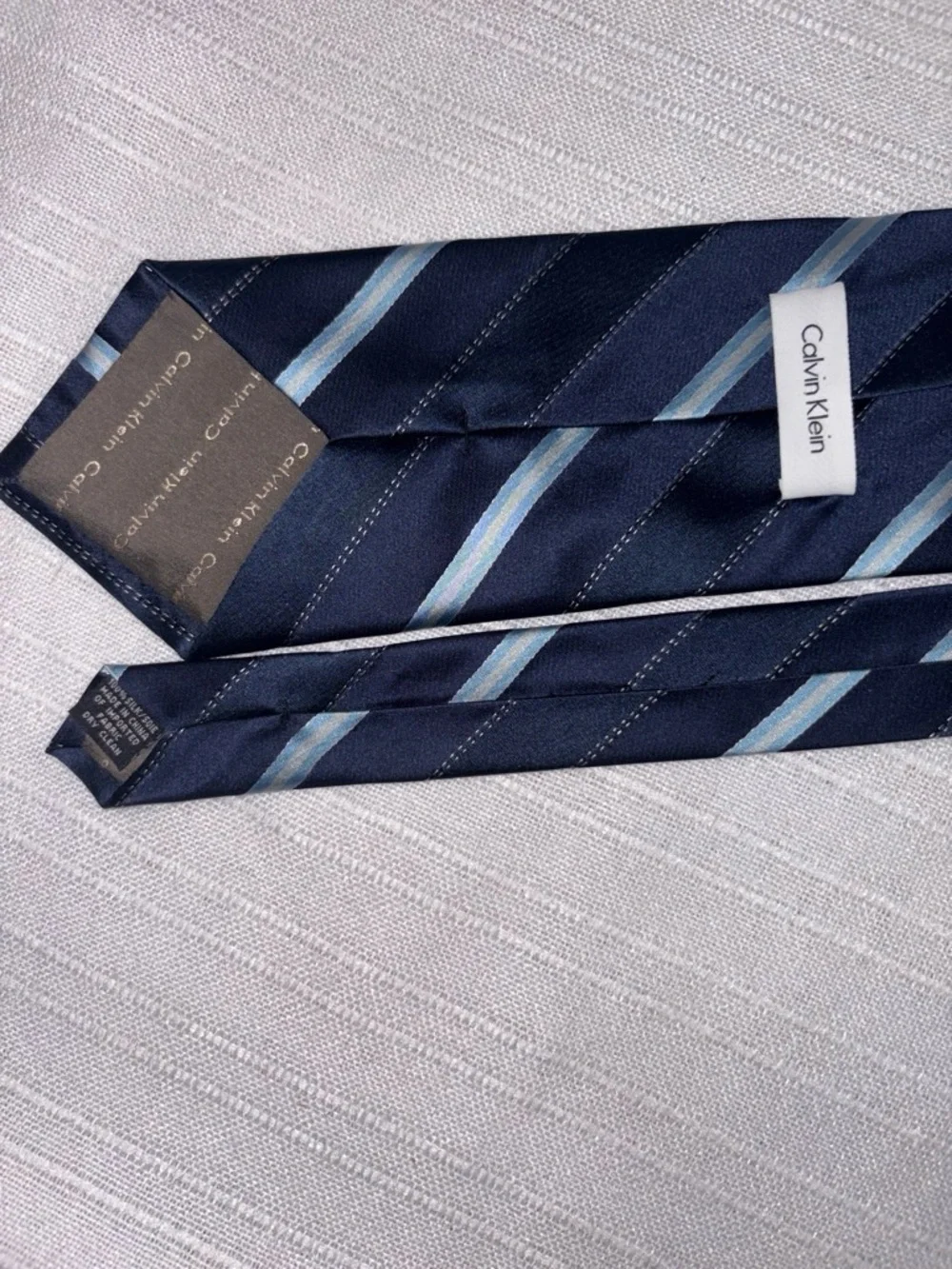 Calvin Klein Designer 100% Silk Navy Blue Striped Tie